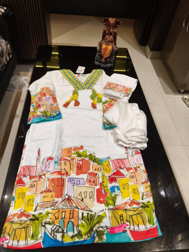Women Home illustrated Colourful Kurti Set